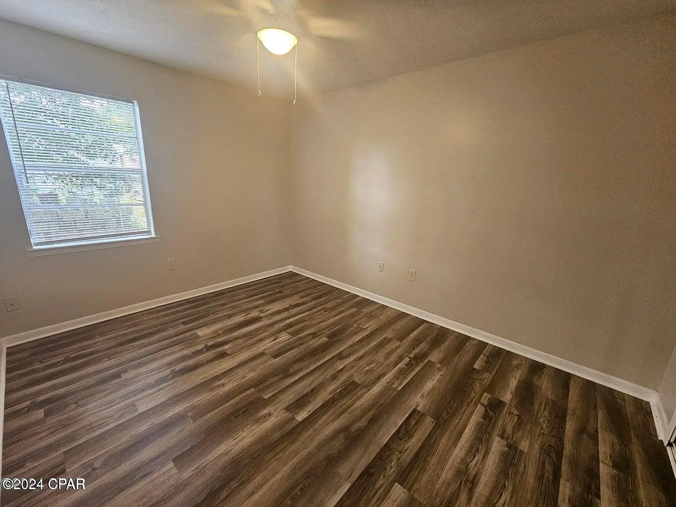 2 bed, 1.5 bath, 750 sqft, $1,000 — Photo 3