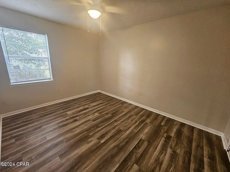 718 S Gay Ave #E — Photo 3
