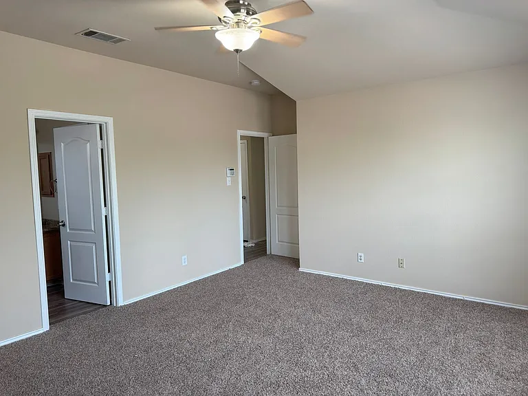 9061 Clearwood Path — Photo 21