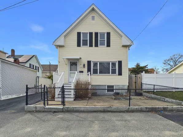 275 Dartmouth St, New Bedford, MA 02740