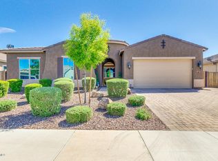 3929 E Peartree Ln, Gilbert, AZ 85298