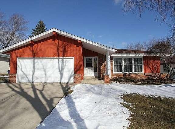 2nd image of 2230 E Spruce Ct