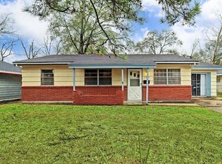 7722 Rhobell St, Houston, TX 77016