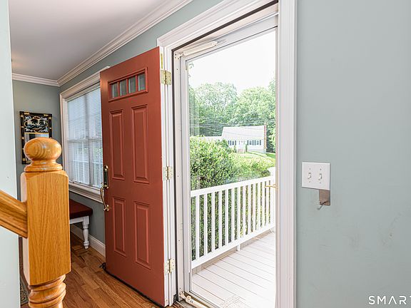3rd image of 47 Jefferson Drive