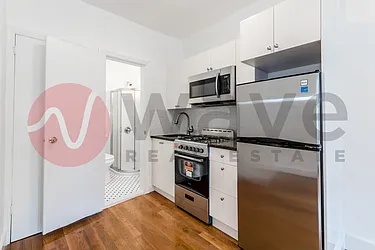 Rented by Wave Real Estate Group