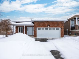 2560 Denure Dr, Peterborough, ON K9K2T2
