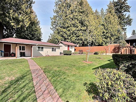 3rd image of 4123 189th Pl SW