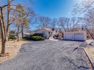 556 Hawkins Rd, Selden, NY 11784