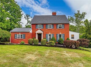 6412 Werk Rd, Cincinnati, OH 45248