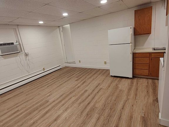 5th image of 105 2nd Ave SW APT 7