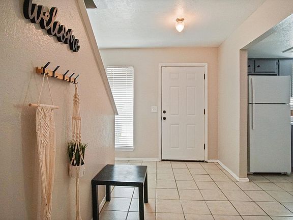 5th image of 8073 NW 23rd St