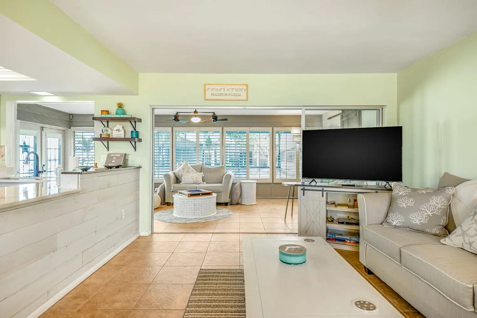 3 bed, 2.0 bath, 1593 sqft, $4,845 — Photo 1