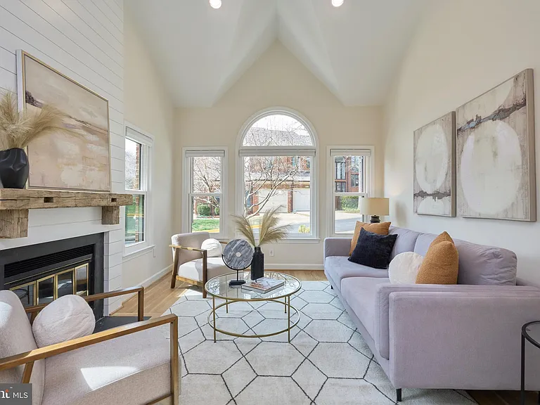 6615 Anthony Crest Sq — Photo 7