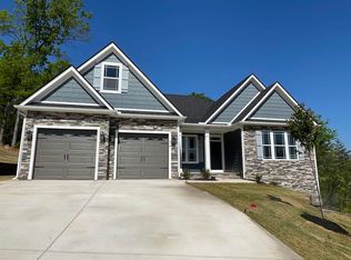 416 Navajo Ct, Marietta, SC 29661
