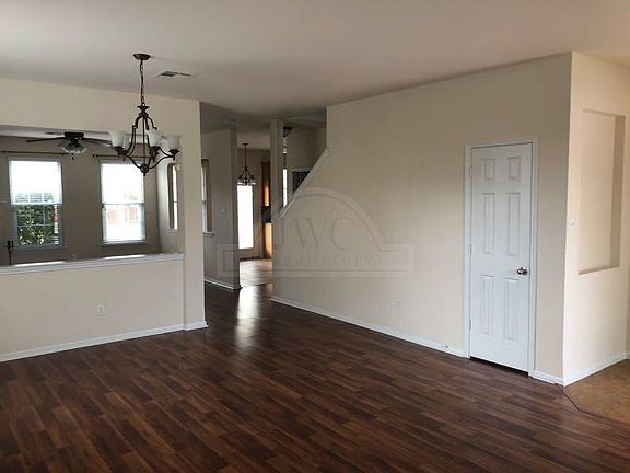 3rd image of 6100 Shamrock Dr