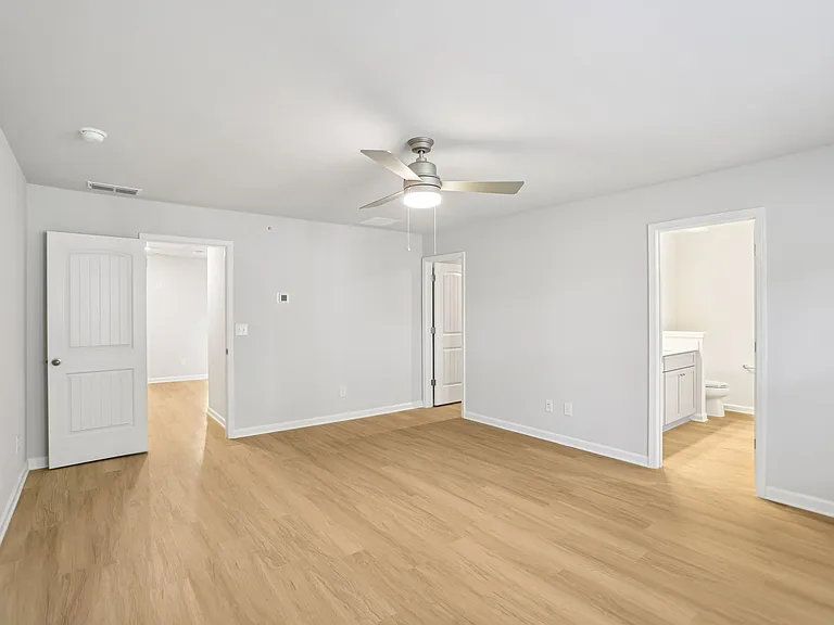 Quinn Residences at Pates Creek — Photo 17