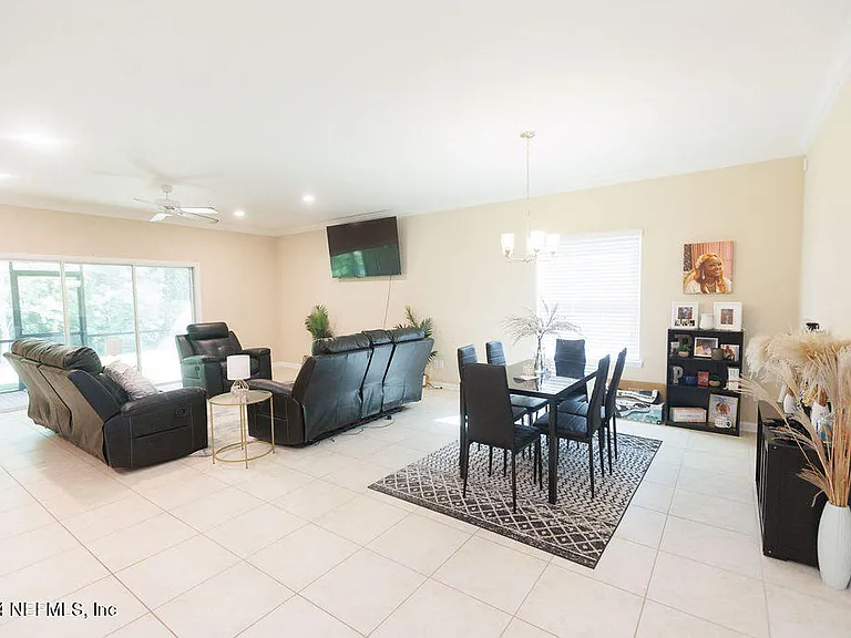 16150 Blossom Lake Dr — Photo 3
