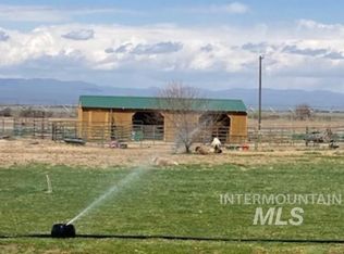 837 Highway 26, Bliss, ID 83314
