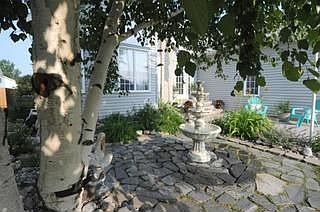 1st image of 534 Sommerset Ln