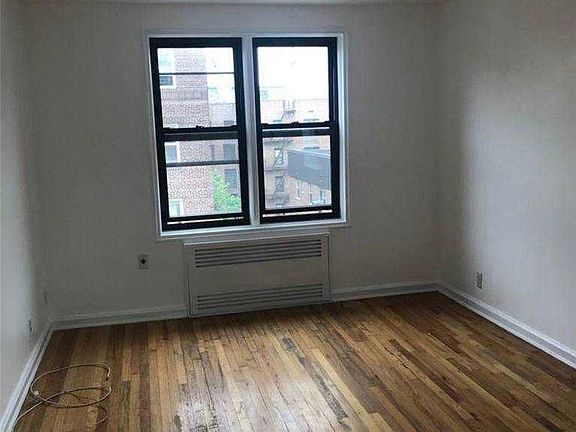 5th image of 6448 Booth St APT 5D