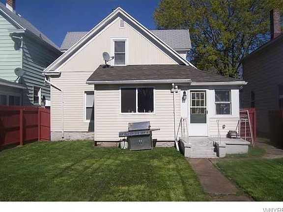 2nd image of 546 30th St