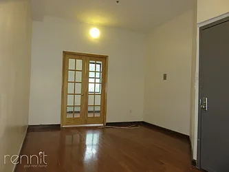 Rented by Rennit Inc.