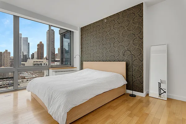 Rented by BARNES New York | media 29