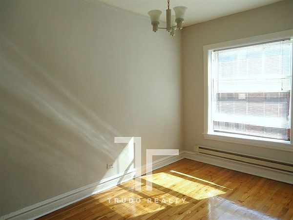 1st image of 622 W Cornelia Ave #6263N