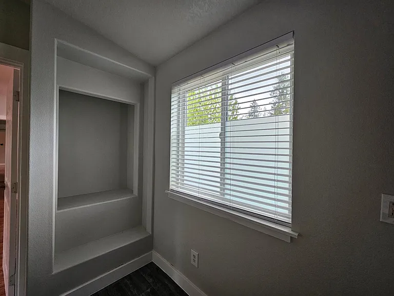 13235 SE Oatfield Rd — Photo 28