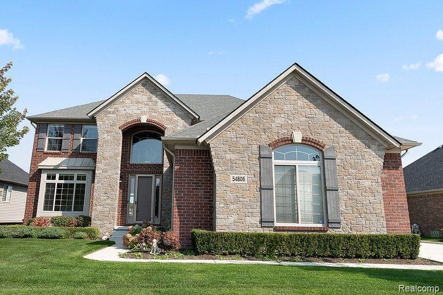 1st image of 54806 Black Hills Ln