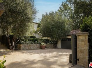 1168 N Doheny Dr, Los Angeles, CA 90069