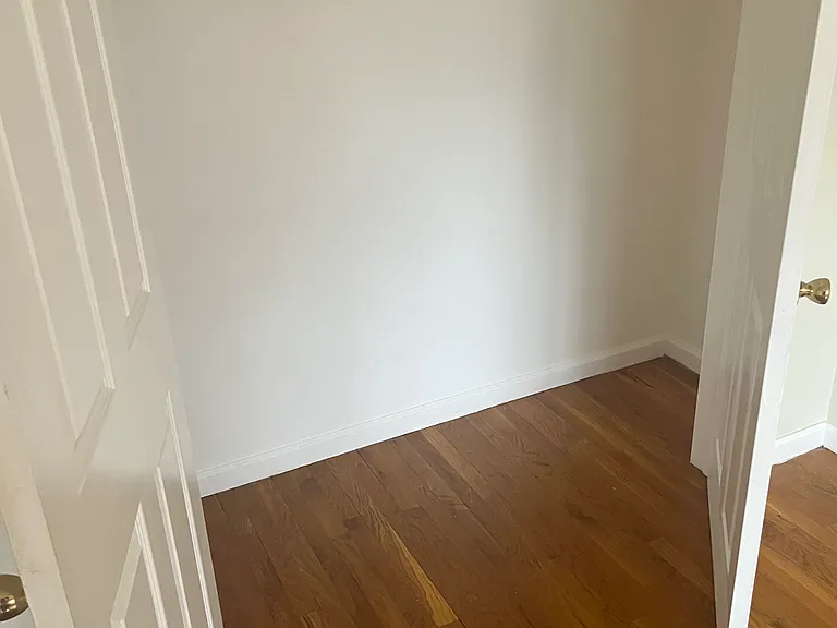 112 Hillyer St — Photo 10