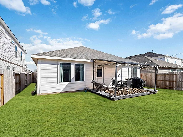 3331 Aspen Stream Dr — Photo 18