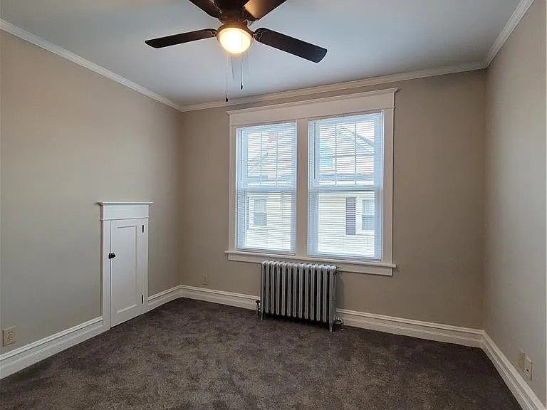 73 W Greenwich St — Photo 19
