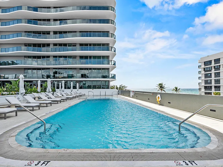 900 N Ocean Blvd #1904 — Photo 64