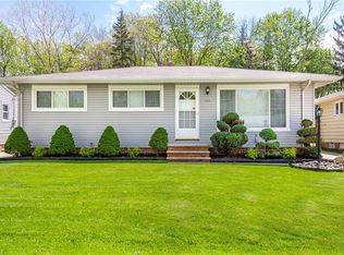6971 Ladd Ln, Maple Heights, OH