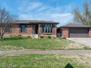 6512 Cady Dr, Louisville, KY 40258