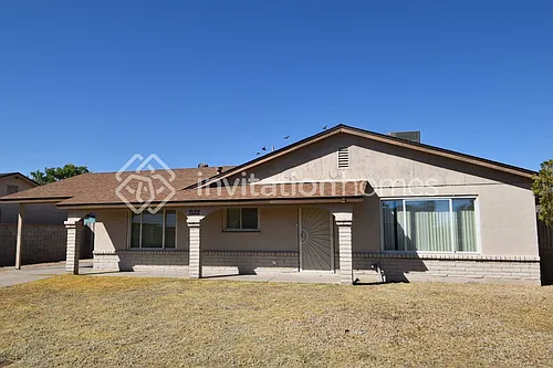7132 W Beryl Ave Photo 1