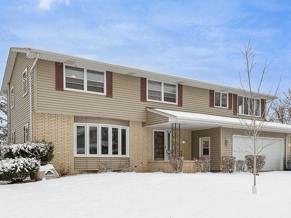1st image of 404 Orchard Ln