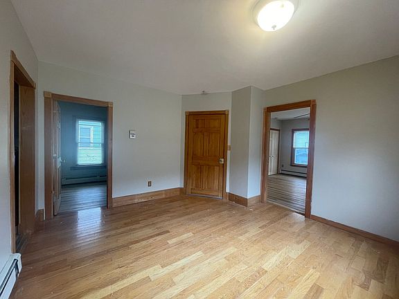 5th image of 345 Houghton St #2