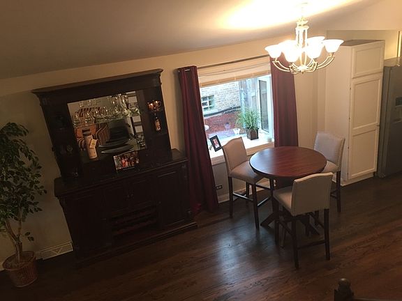 4th image of 10532 Kedvale Ave