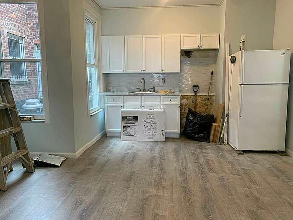 3rd image of 7705 18th Ave APT 2