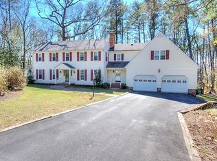 11718 Ivywood Rd, Chester, VA 23831