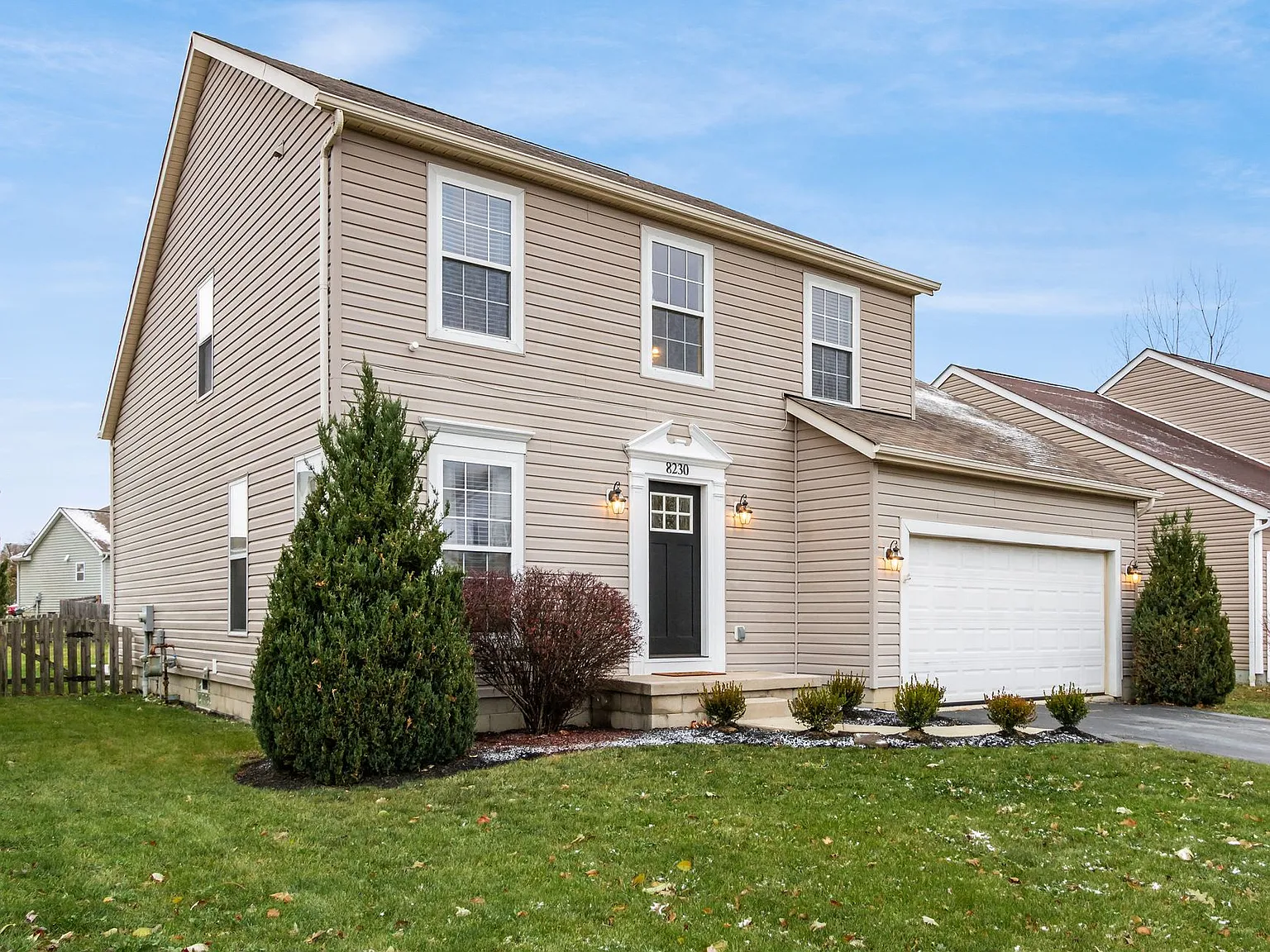 3 bed, 2.5 bath, 2148 sqft, $2,850 — Photo 2