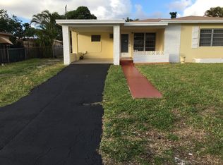 761 NE 165th St, Miami, FL 33162