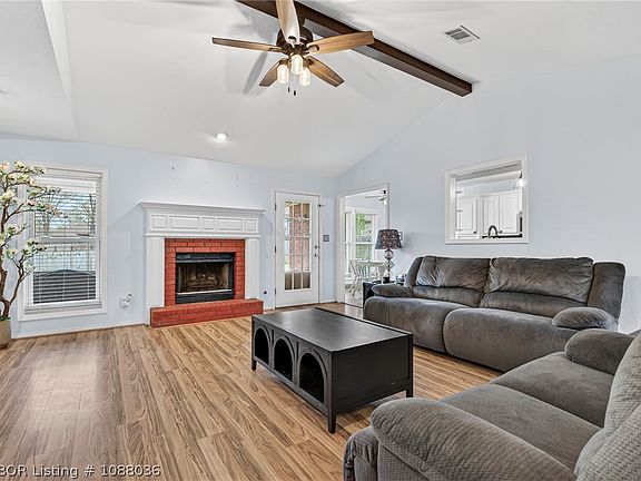 5th image of 1606 Broken Hill Dr
