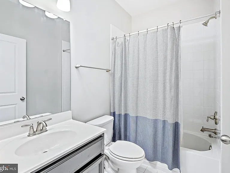 6509 Britannic Pl — Photo 36