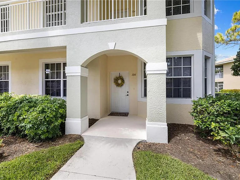 2295 Carrington Ct #1-104 — Photo 22