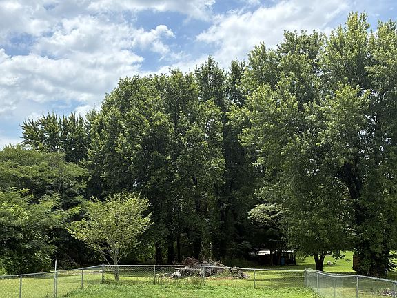 3rd image of 10174 Us Highway 45 S