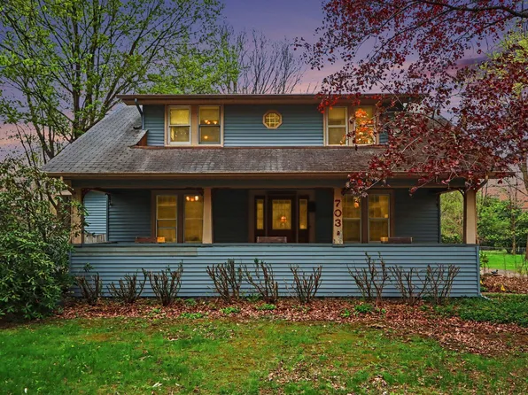 703 E Osterhout Ave, Portage, MI 49002